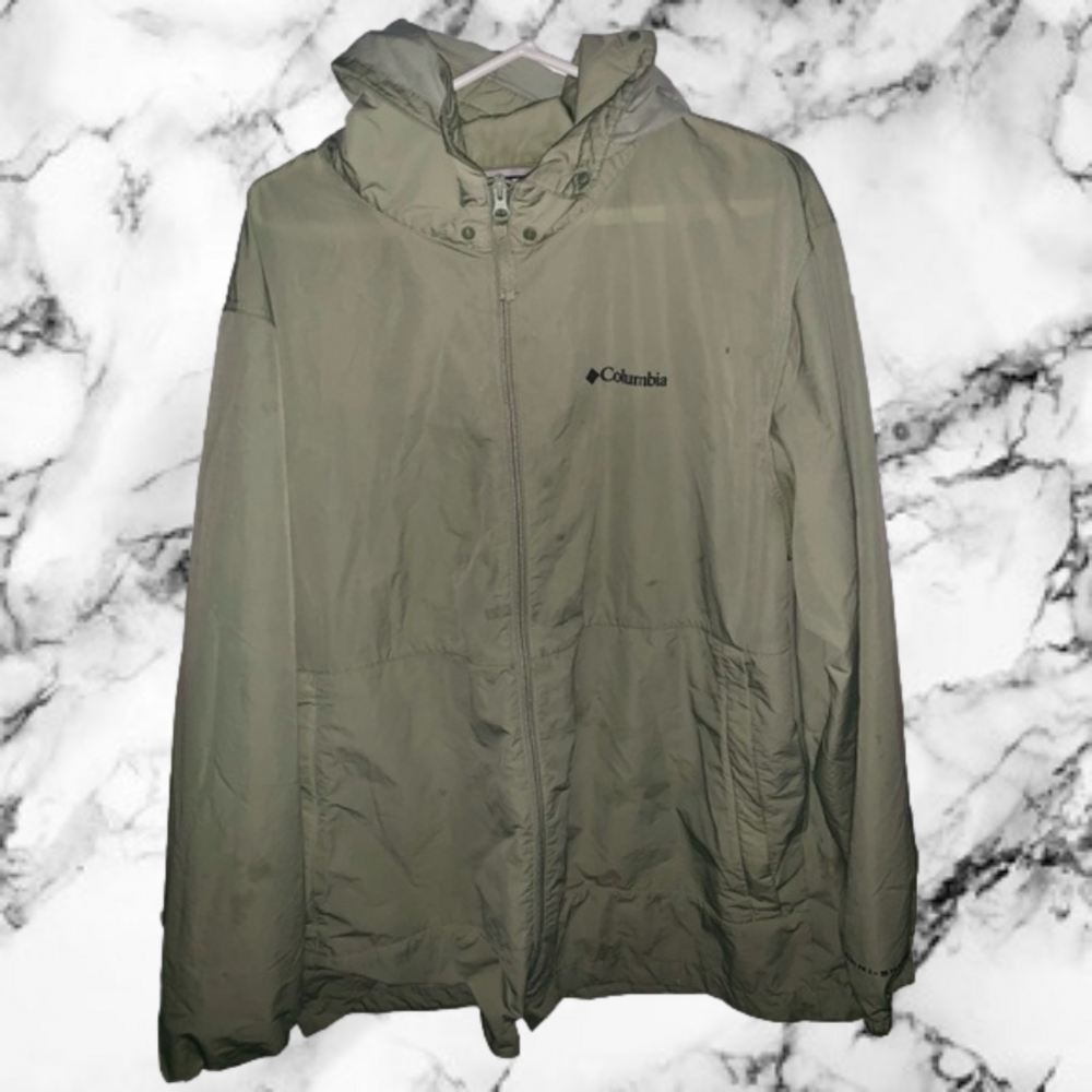 Columbia Sportswear Windbreaker Green